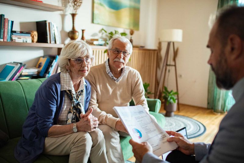 Choosing the Right Care Home Setting image